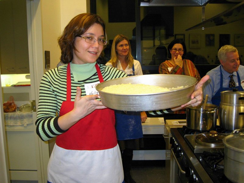 Algerian Cooking Class 2008 - 2131772970102317701HrgbbA_fs.jpg