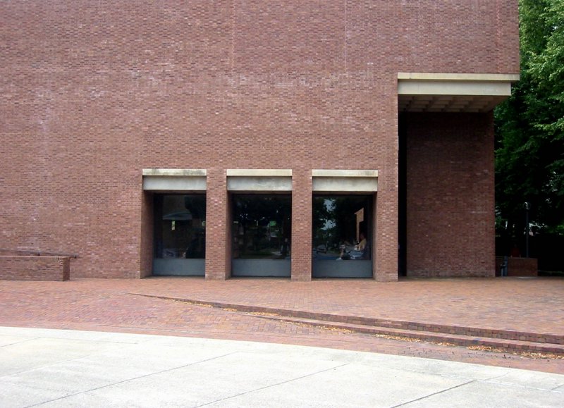 Columbus, IN 2005 - IMG_2538.JPG