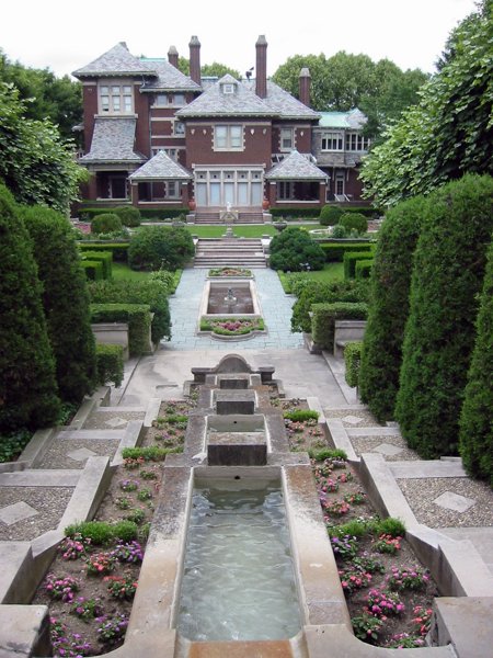 Columbus, IN 2005 - IMG_2586.JPG