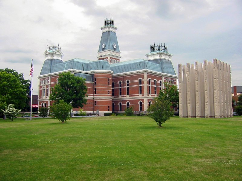 Columbus, IN 2005 - IMG_2649.JPG